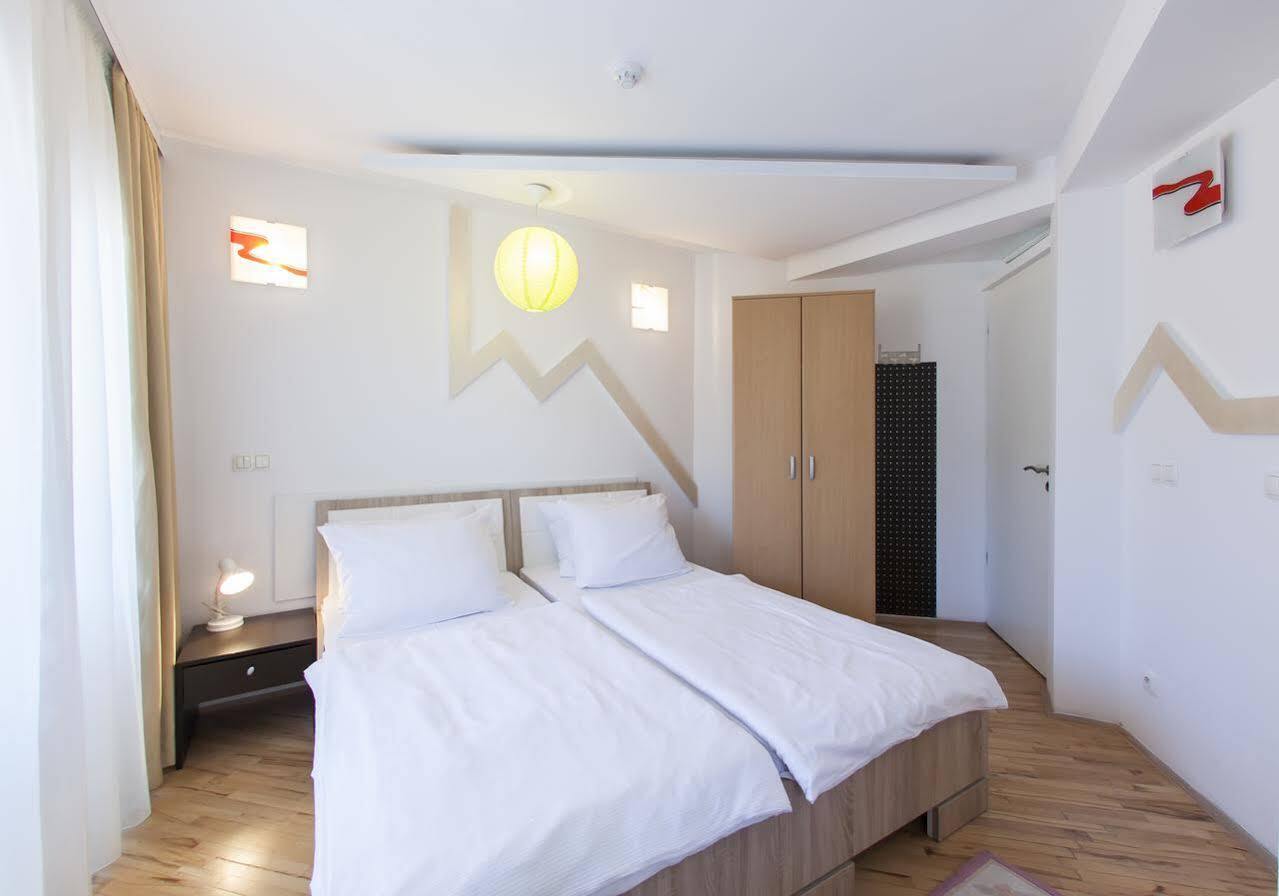 Hostel Hayat SJJ Eksteriør billede