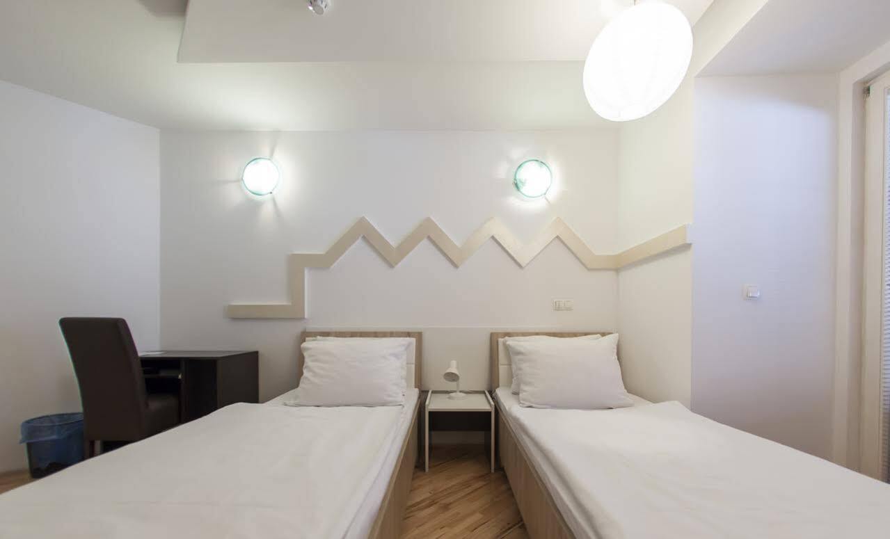 Hostel Hayat SJJ Eksteriør billede